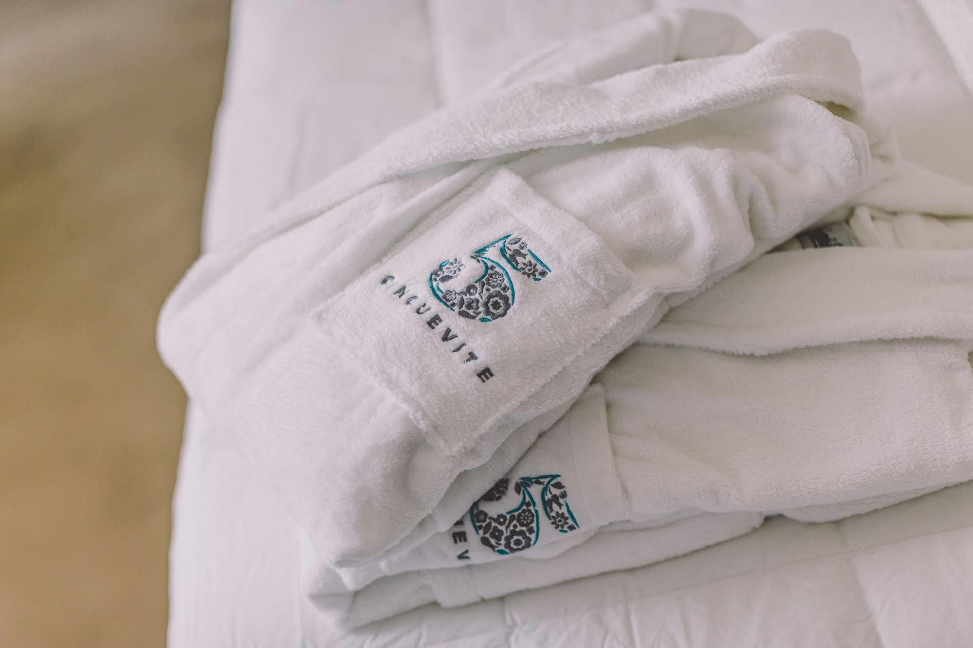 Bed and Breakfast Cinquevite Полиньяно-а-Маре Экстерьер фото